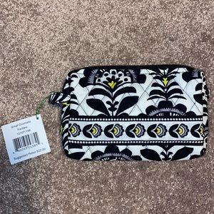 Small Cosmetic Bag Vera Bradley NWT